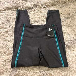 NWT UNDER ARMOUR LEGGINGS